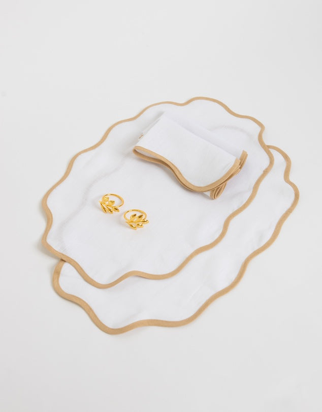 Linen Table Placemet and Napkins Set with Scalloped Edges-1