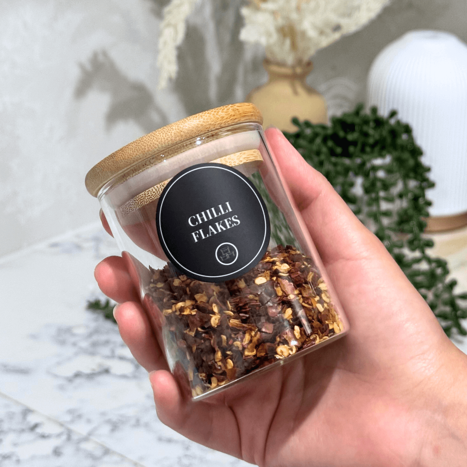 110-Pack Minimalist Waterproof Spice Jar Labels (Black & White) – Pantry Organisation Stickers