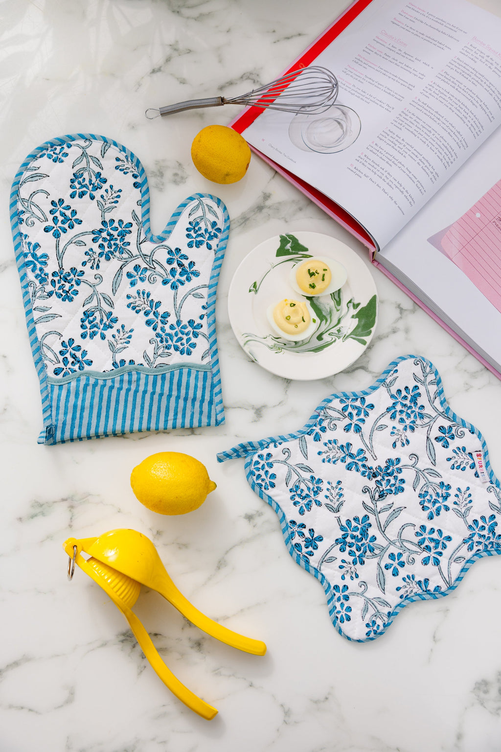 Handmade Blockprint Cotton Oven Mitt – Sustainable Artisan Kitchen Linen