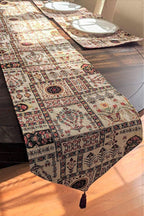 Light Botanical Floral Tapestry Table Set – DaDa Bedding Collection