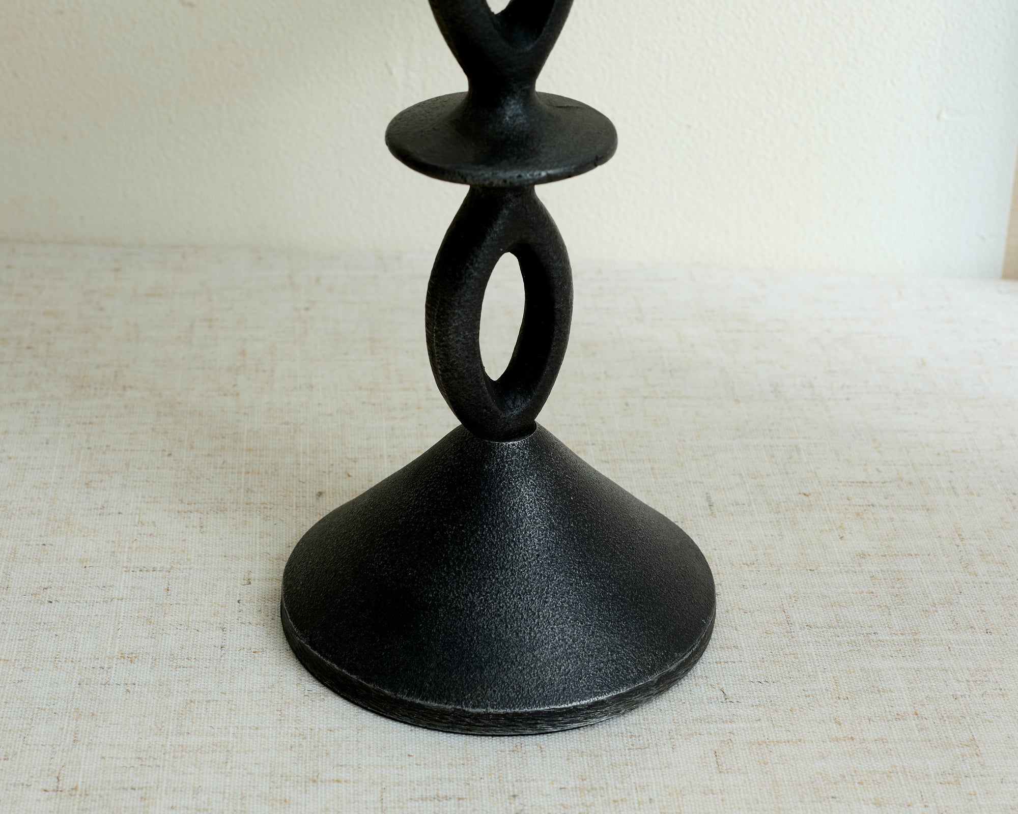 Cessna Black Candle Holder – Irregular Sculptural Aluminium Accent, Modern Home Décor