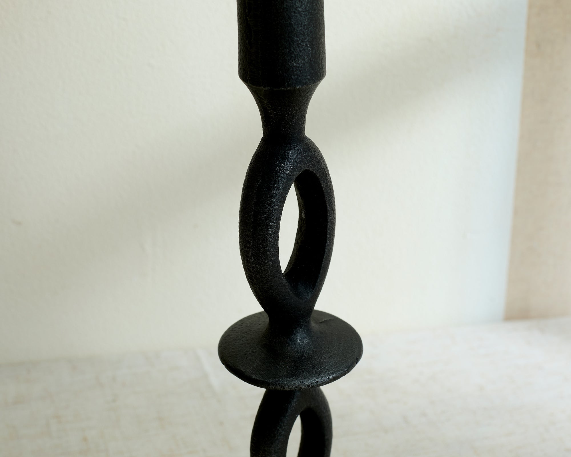 Cessna Black Candle Holder – Irregular Sculptural Aluminium Accent, Modern Home Décor