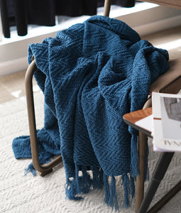 Vintage Charm Knitted Throw – Spring & Autumn Comfort