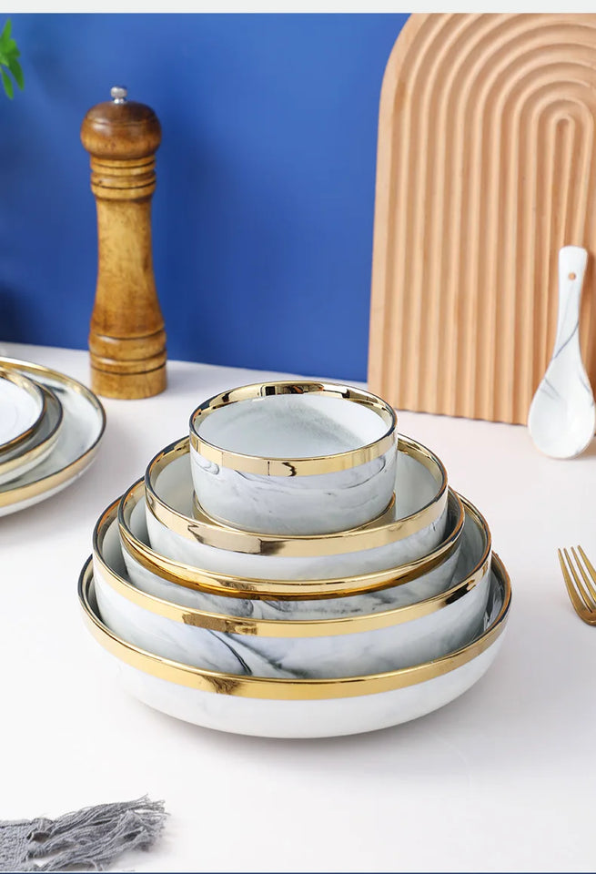 Luxury Blue & White Dinnerware Sets with Double-Sided Gilt Rims – Timeless Elegance