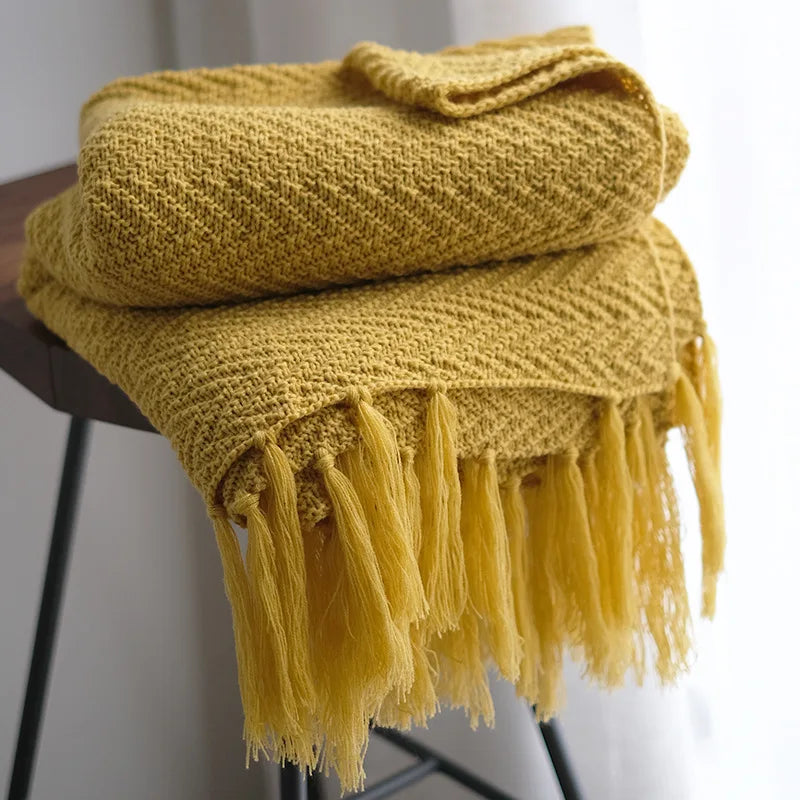 Vintage Charm Knitted Throw – Spring & Autumn Comfort