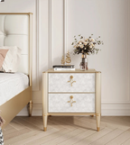Hollywood Regency Art Deco Revival-nagtafeltjie – Luukse satynlakafwerking met goue lintstrikhandvatsels