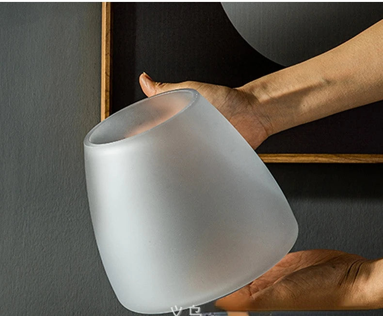 Luxury Frosted Glass Hydroponic Vase – Coffee & Frosted Elegance