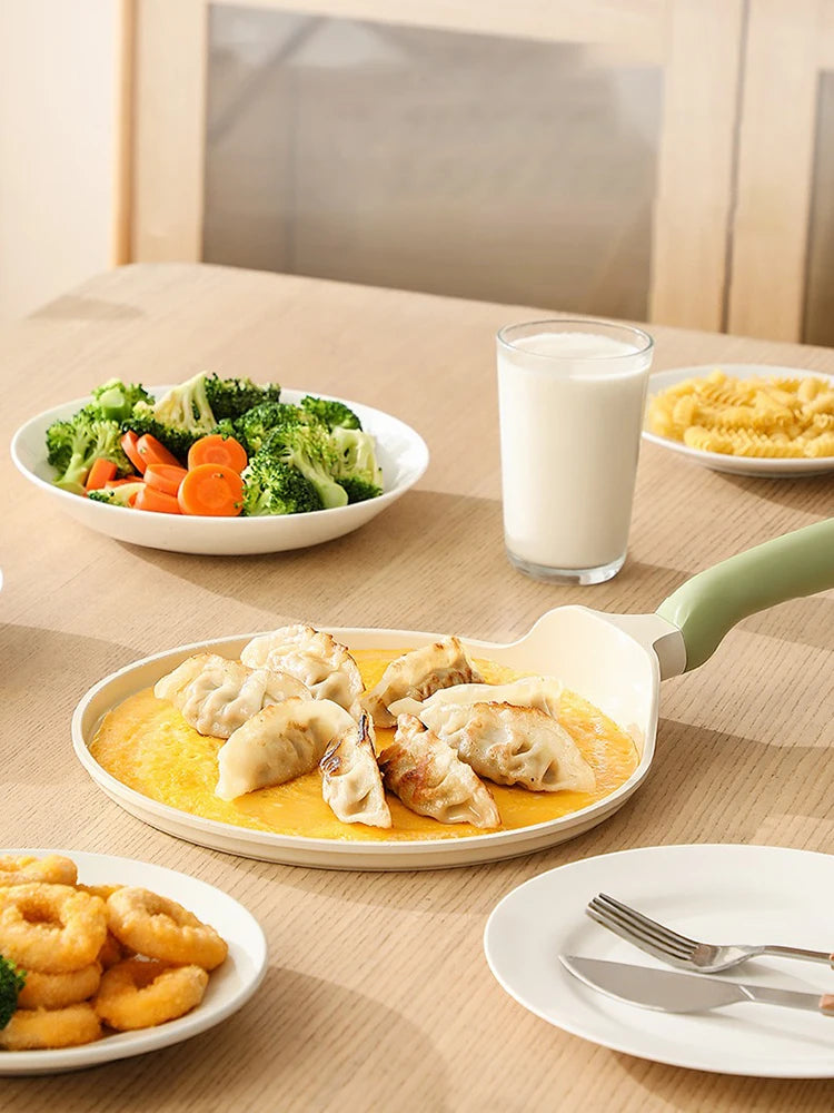 24cm Non-Stick Frying Pan – Red or Green

This is the only frying pan you’ll ever need! WHIMSICAL HOME OF CREATIONS