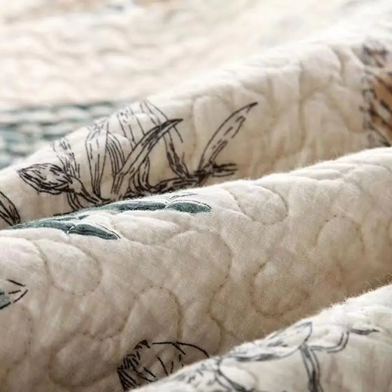 Luxury 500TC Pure Egyptian Cotton Boho Vintage Floral Reversible Bedcover Quilt Set – 3-Piece King & Queen Fit WHIMSICAL HOME OF CREATIONS