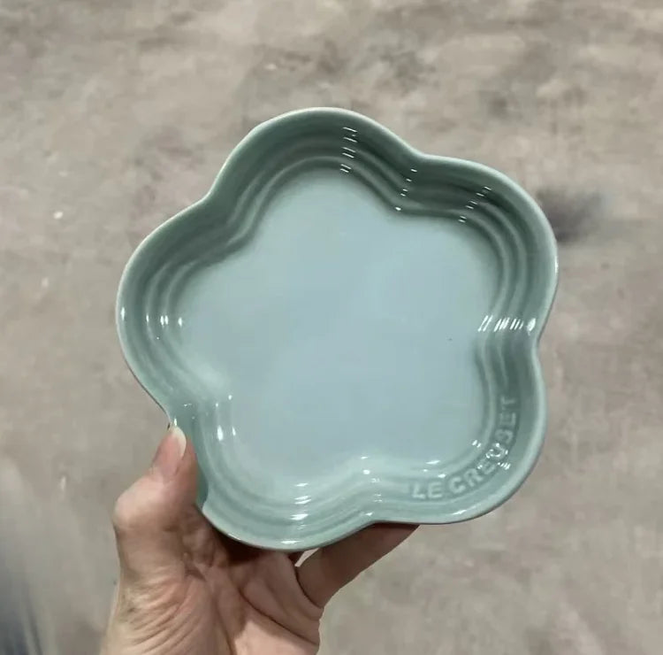 High-Gloss, high-quality Ceramic Blossom Dish – 14 cm in assorted vibrant colours WHIMSICAL HOME OF CREATIONS