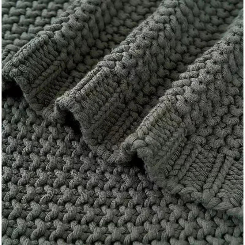Scandinavian Knit Weave Throw – Modern Classic Comfort