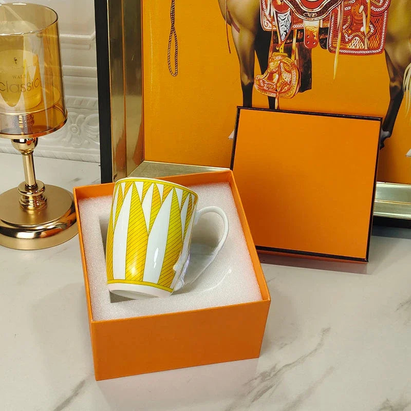 Elegant Bone China Dinnerware Set in Diamond Pattern – Sunshine Yellow