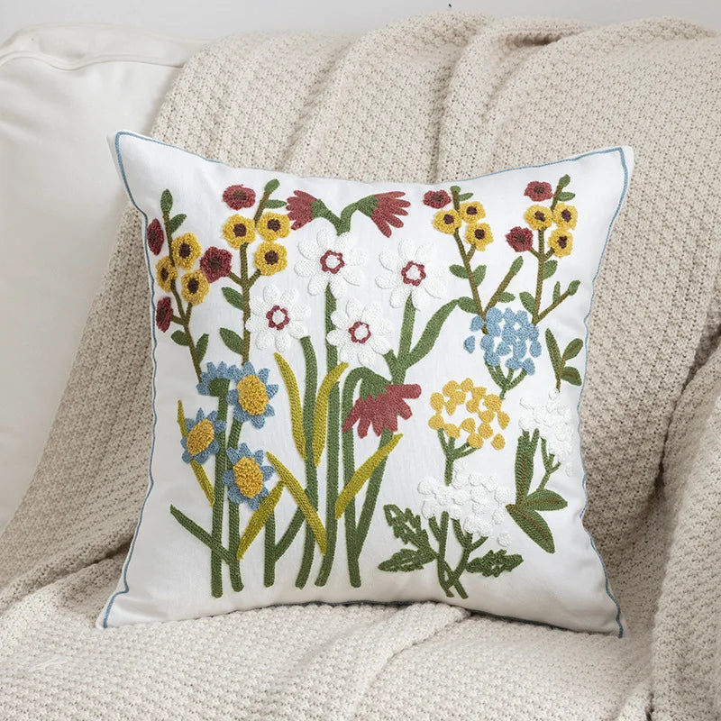Vintage Florals with a Fresh Pop of Colour 45x45cm