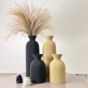 Piece Wavy Pattern Eccentric Vase Set – Stunning & Highly Popular