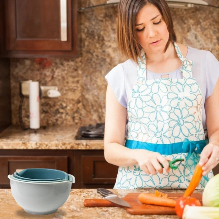 3-Piece Salad Bowl Set – Durable Plastic with Measurement Scale