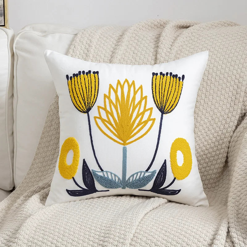 Vintage Florals with a Fresh Pop of Colour 45x45cm