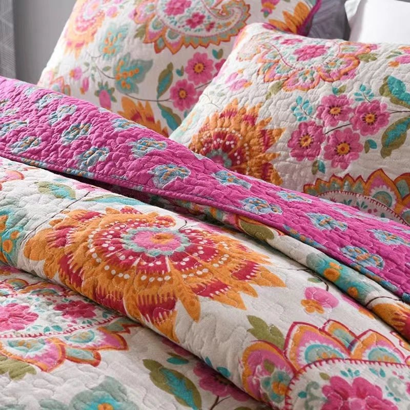 Luxury 500TC Pure Egyptian Cotton Boho Vintage Floral Reversible Bedcover Quilt Set – 3-Piece King & Queen Fit WHIMSICAL HOME OF CREATIONS