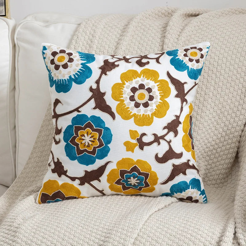 Vintage Florals with a Fresh Pop of Colour 45x45cm
