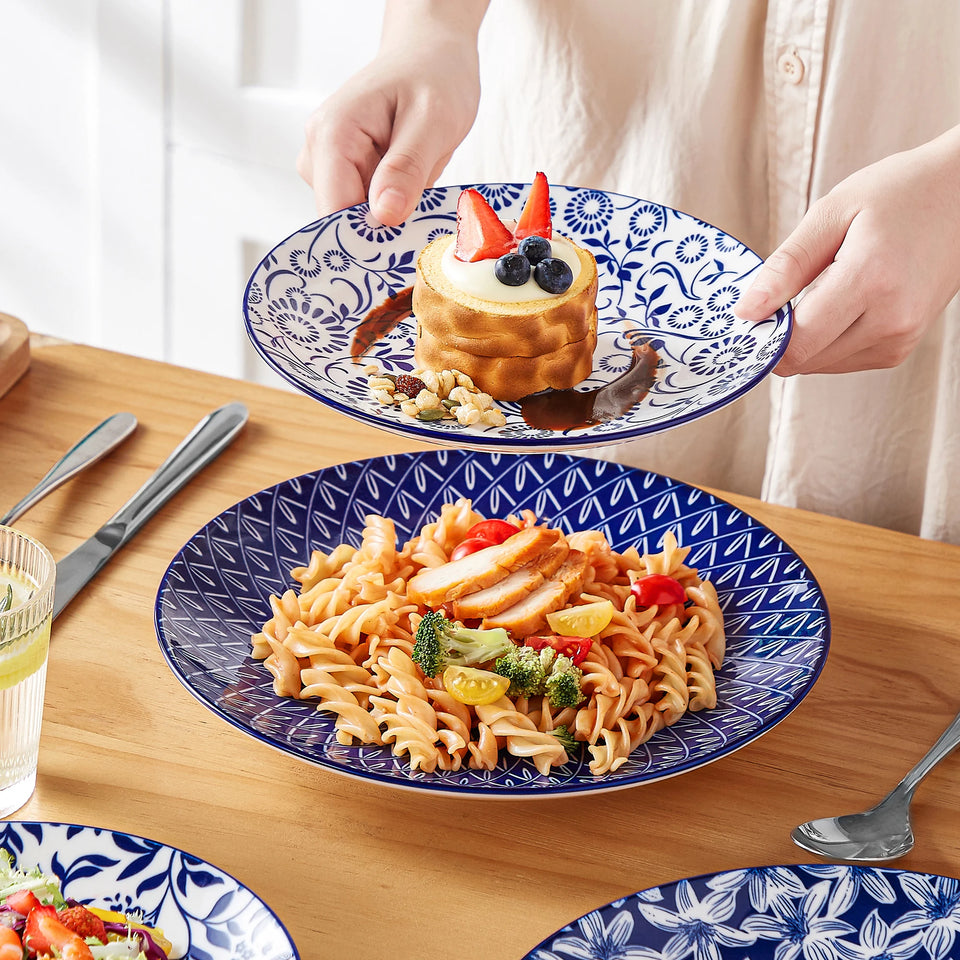 Elegant Blue & White Porcelain Dinnerware Set – Multiple Sizes Available
