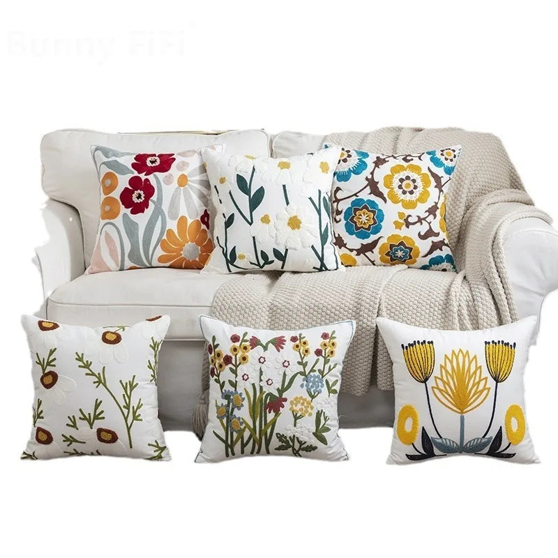 Vintage Florals with a Fresh Pop of Colour 45x45cm