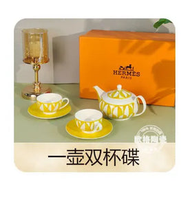 Elegant Bone China Dinnerware Set in Diamond Pattern – Sunshine Yellow