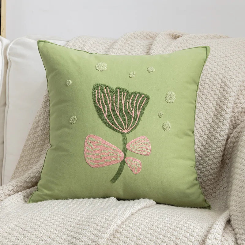 Vintage Florals with a Fresh Pop of Colour 45x45cm