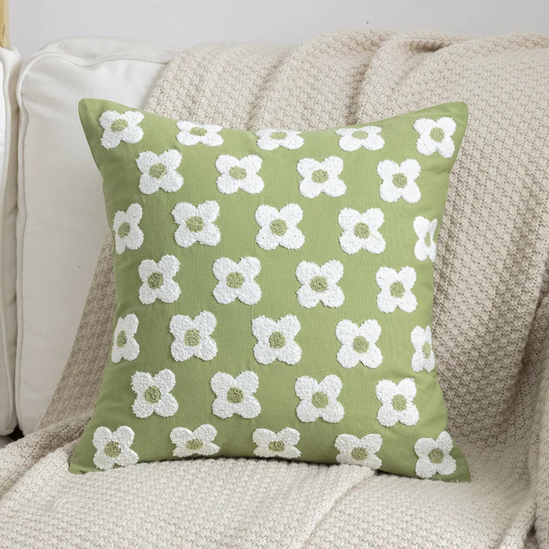Vintage Florals with a Fresh Pop of Colour 45x45cm