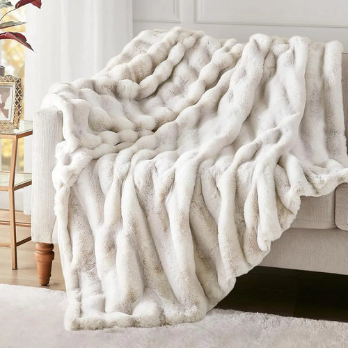 Frost Fox Fluffy Throw Blanket - Soft Faux Fur