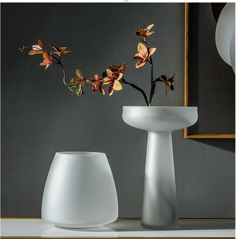 Luxury Frosted Glass Hydroponic Vase – Coffee & Frosted Elegance