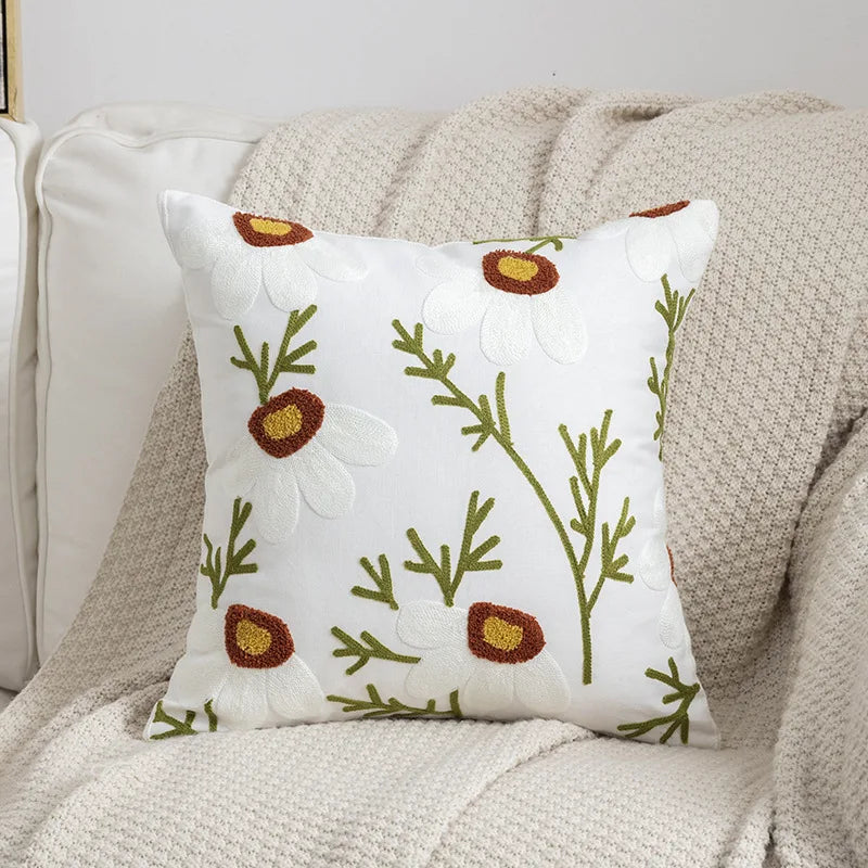 Vintage Florals with a Fresh Pop of Colour 45x45cm