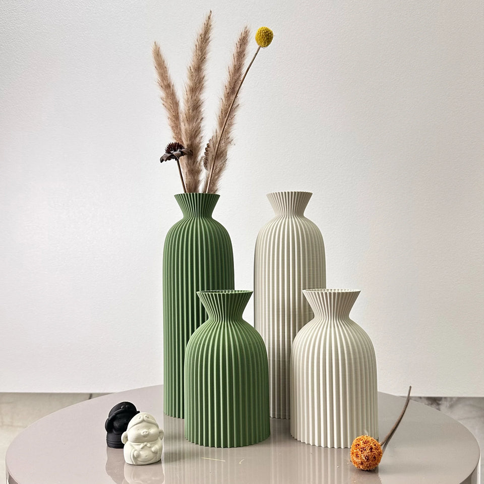Piece Wavy Pattern Eccentric Vase Set – Stunning & Highly Popular