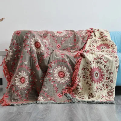 Bohemian Vintage Cotton Tassel Throw – Stylish & Cozy Accent for Couch or Bed