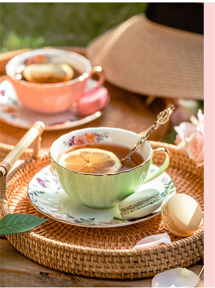 European Luxury Hand Painted Gold Bone China Coffee Cups & Saucers – 2-Piece High Gloss Set