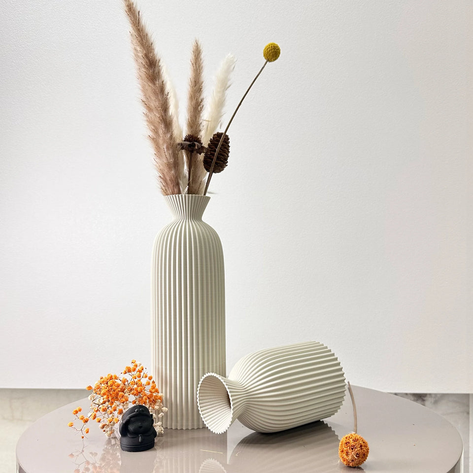 Piece Wavy Pattern Eccentric Vase Set – Stunning & Highly Popular