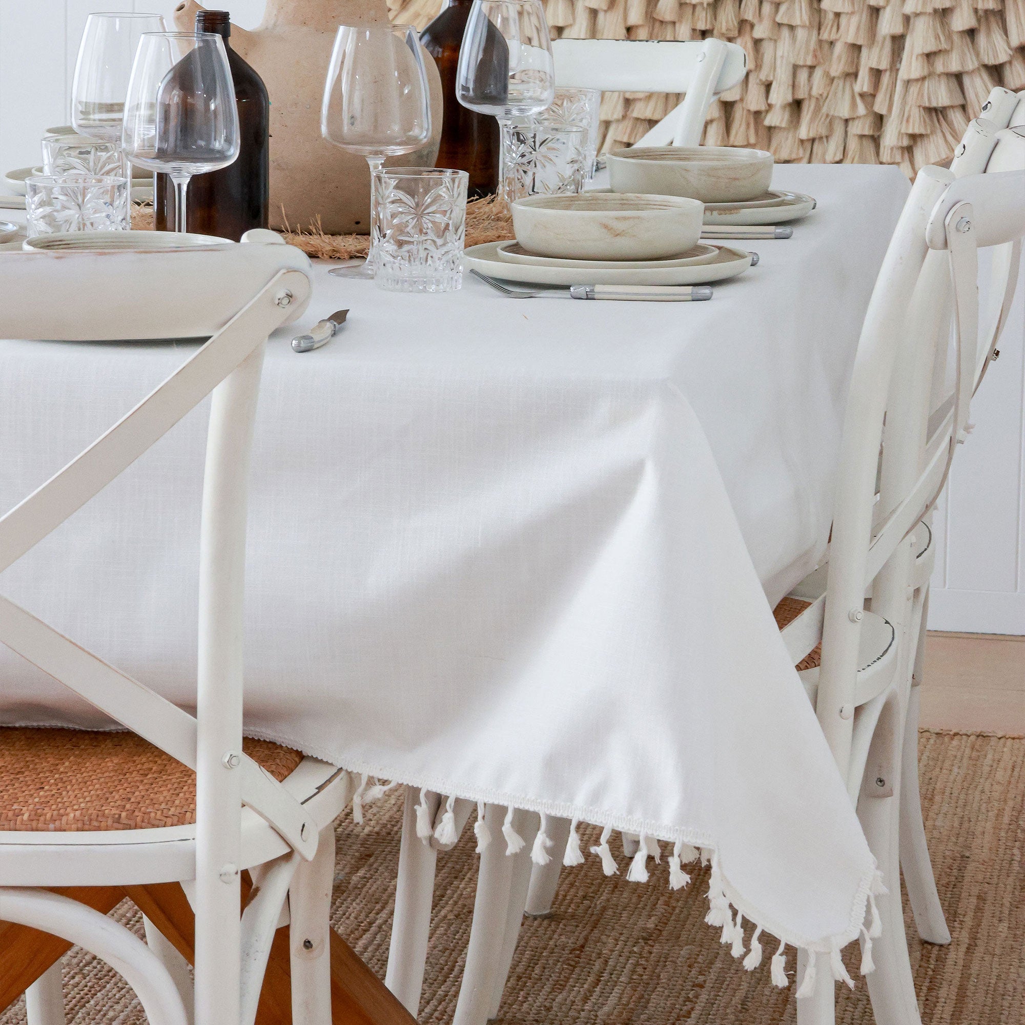 Water-Repellent Tablecloth & Picnic Mat with Tassel Trim – 250x142cm Poly Linen Look