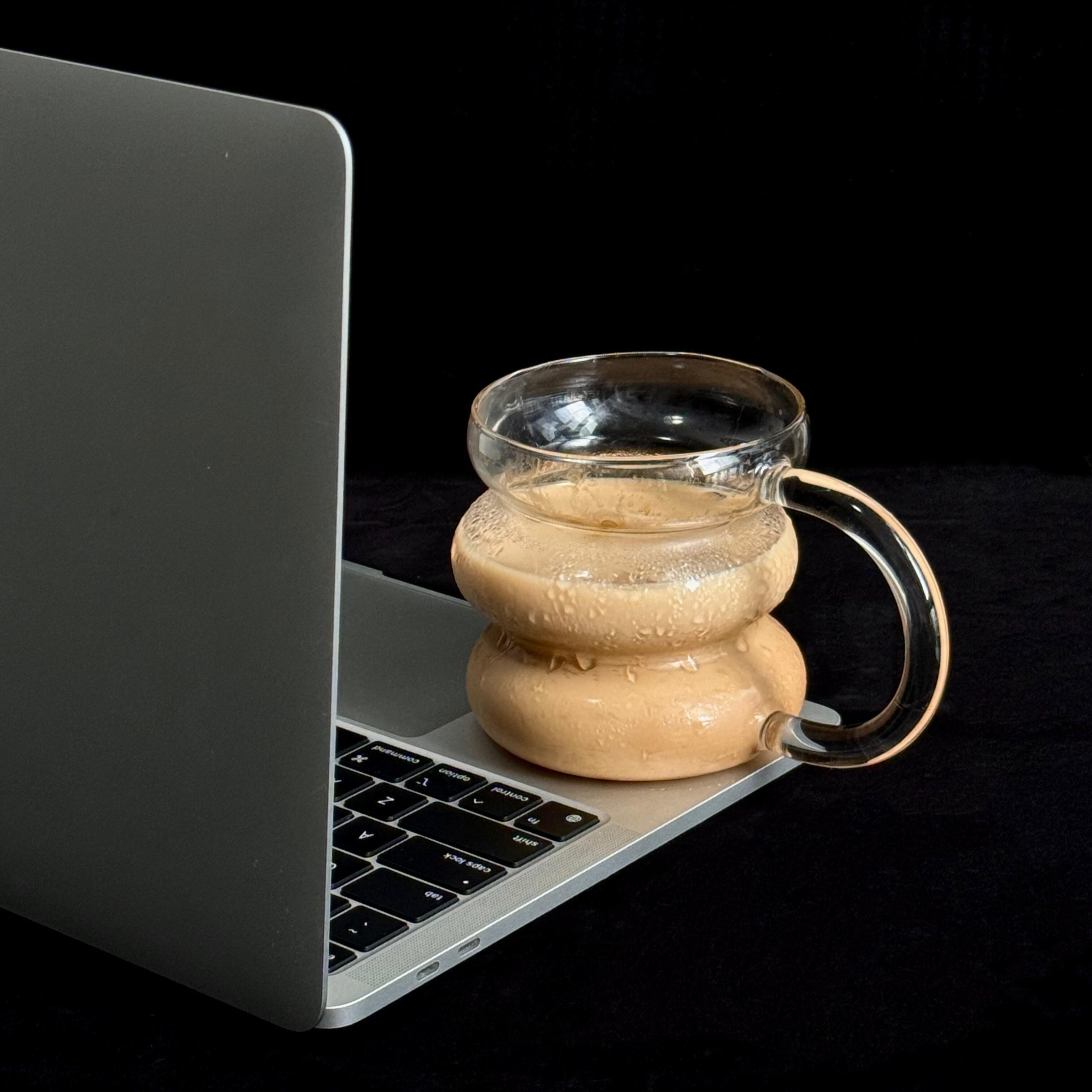 Luxury Round Glass Coffee Cups – Elegant Modern Design with or without Handle