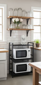 Bright farmhouse kitchen