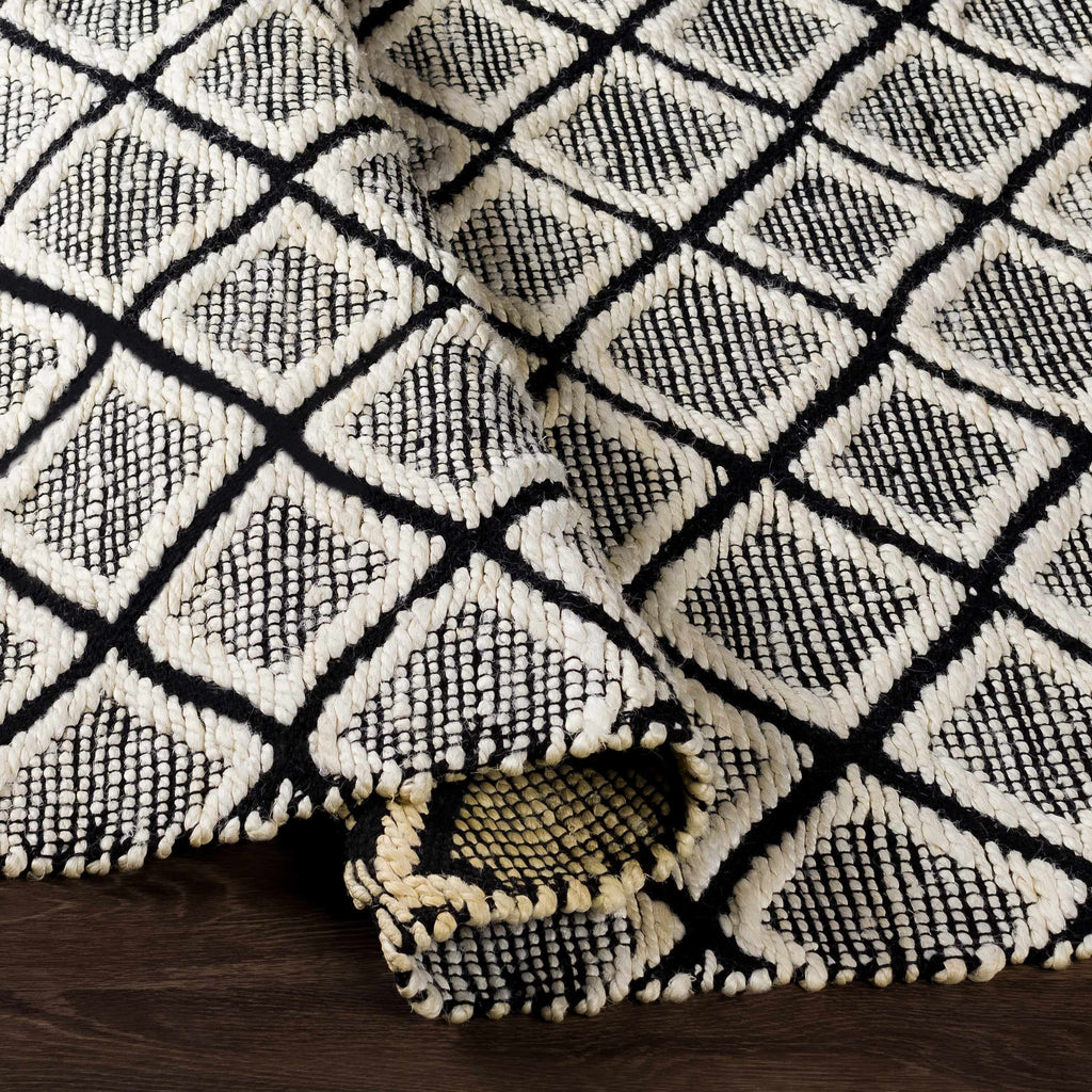 Handwoven Jute & Cotton Rug – Transitional Bohemian Design, Black & Cream