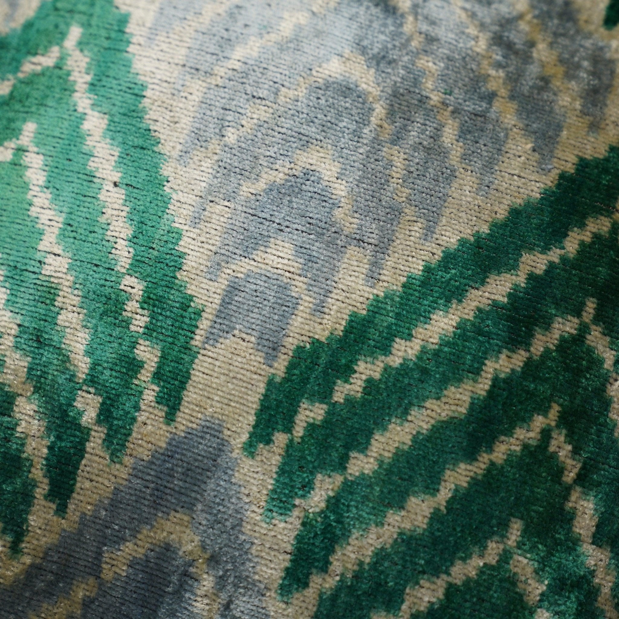 Canvello Unique Green Pillows + Down Insert 16"x16"-3