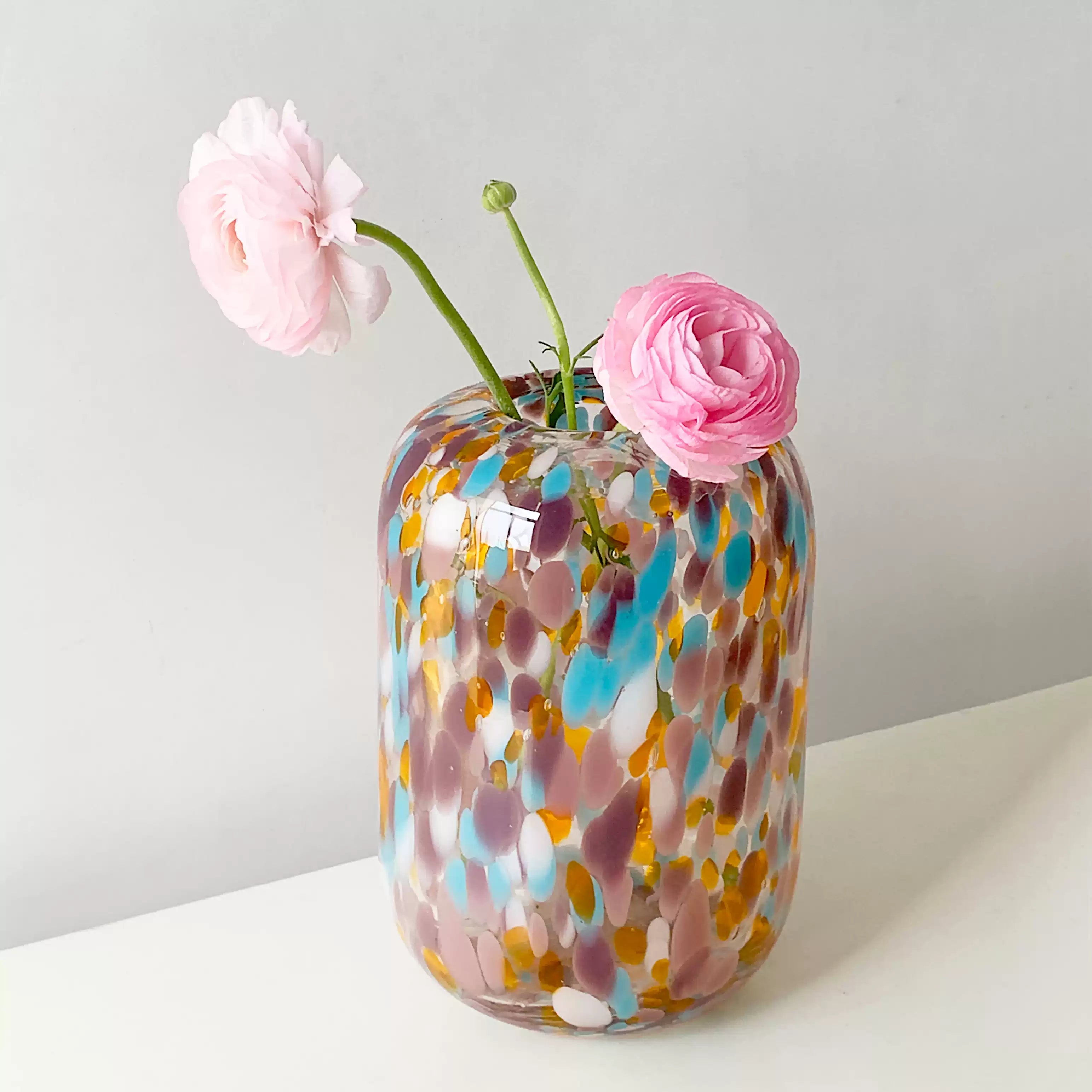 Retro Colorful Polka-Dot Glass Vase – Handcrafted Vintage-Inspired Home Décor