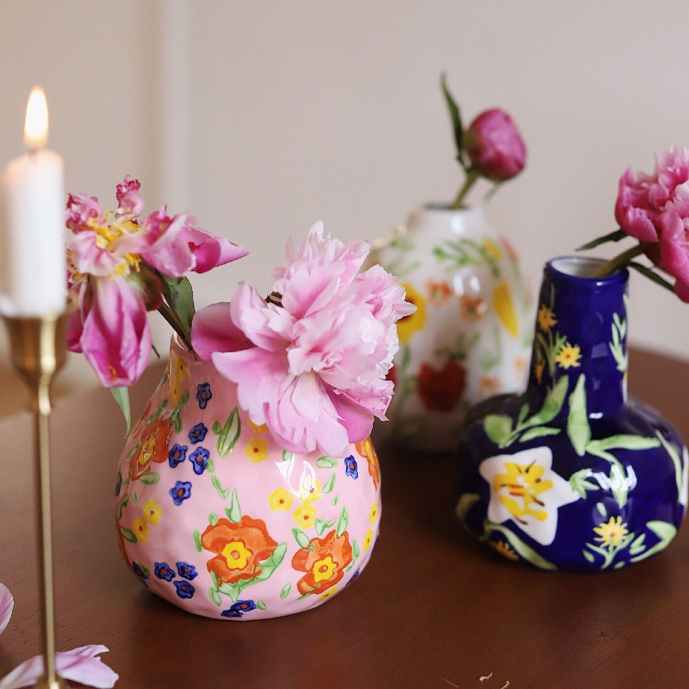 Luxury Hand-Painted Ceramic Flower Vase – Artisan Home Décor & Elegant Floral Display