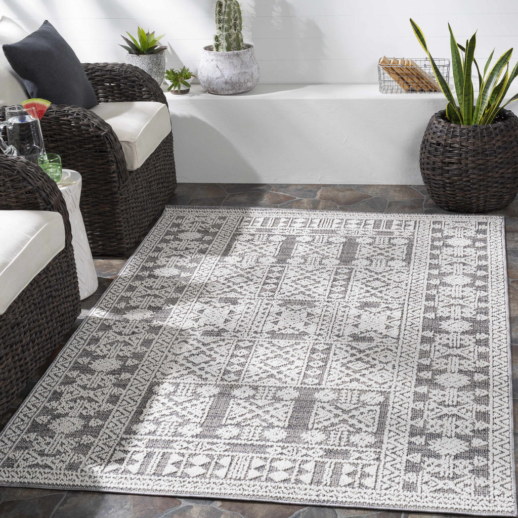 Luxury Transitional & Bohemian Machine-Woven Polypropylene Rug – White, Black, Gray